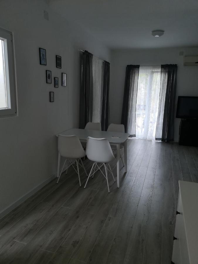 Apartmani Alma بودغورا المظهر الخارجي الصورة
